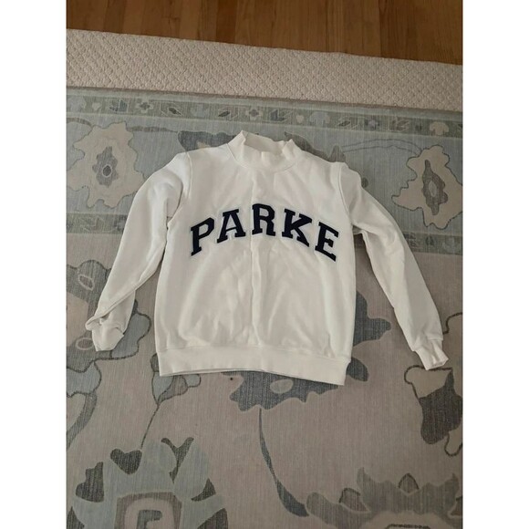 Parke Tops - White Parke sweatshirt with Navy letters